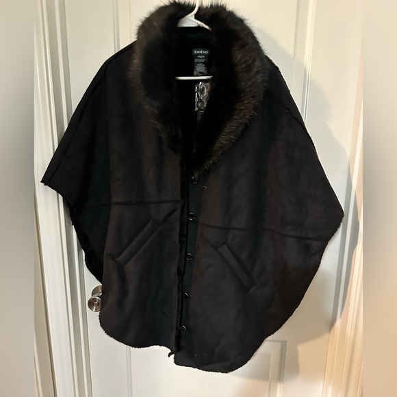 Bebe poncho shawl jacket - Picture 2 of 4
